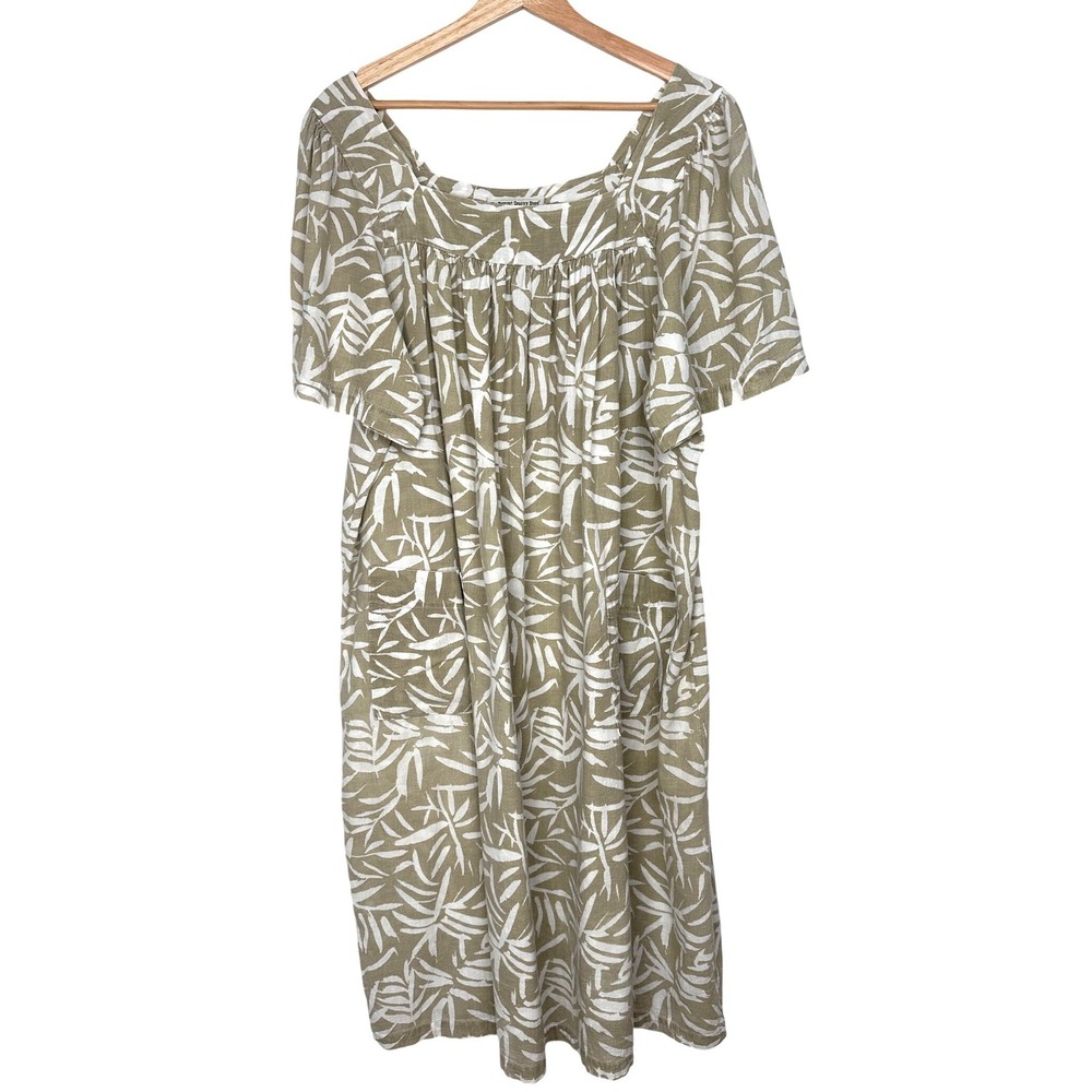 The Vermont Country Store Cotton Muumuu Dress L Tan White Leaf Print Pockets USA
